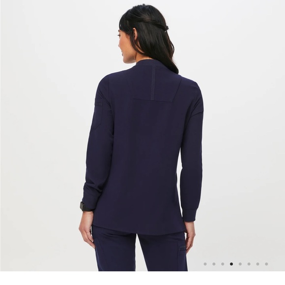 FIGS Bellery Scrub Jacket - Picture 3 of 8